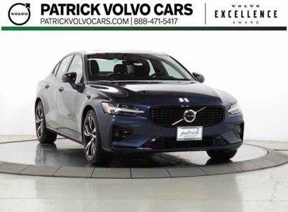 New 2025 Volvo S60 B5 Core w/ Climate Package