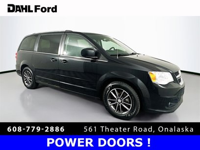 Used 2017 Dodge Grand Caravan SXT w/ Driver Convenience Group
