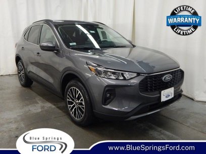 New 2025 Ford Escape SE