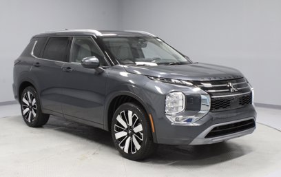 New 2025 Mitsubishi Outlander SEL