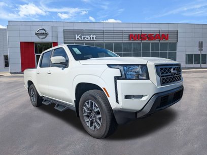 Used 2023 Nissan Frontier SV