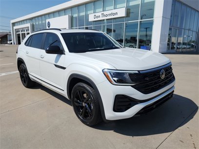 New 2026 Volkswagen Atlas Cross Sport SEL R-Line