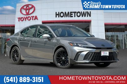 New 2025 Toyota Camry SE w/ Convenience Package
