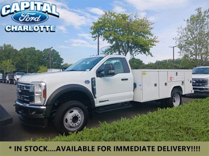 New 2024 Ford F450 XL w/ XL Chrome Package