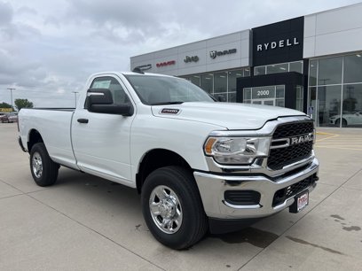 New 2024 RAM 2500 Tradesman w/ Chrome Appearance Group