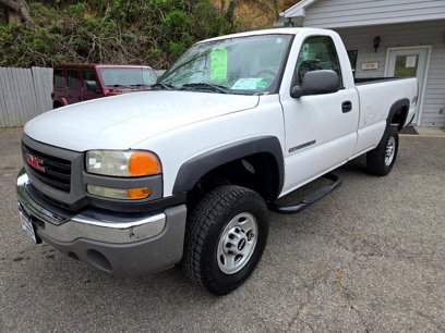 Used 2007 GMC Sierra 2500 W/T w/ Snow Plow Prep Package