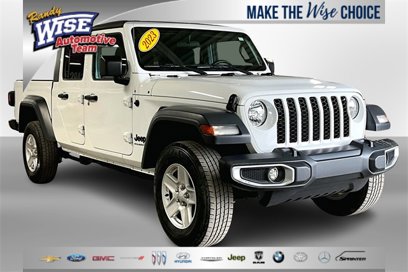 Used 2023 Jeep Gladiator Sport