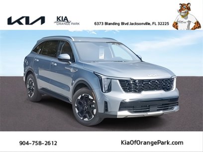 New 2025 Kia Sorento S