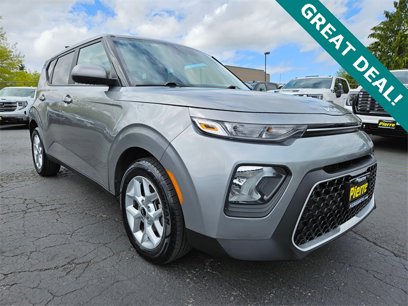 Used 2022 Kia Soul LX w/ Technology Package