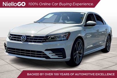 Used 2016 Volkswagen Passat 1.8T R-Line w/ R-Line Lighting Package
