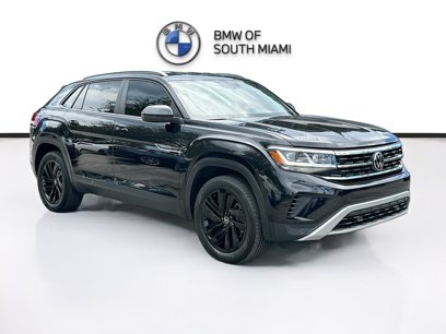 Used 2022 Volkswagen Atlas Cross Sport SE w/ Black Wheel Package
