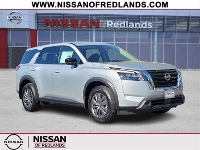 New 2025 Nissan Pathfinder S