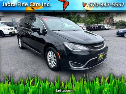 Used 2018 Chrysler Pacifica Touring-L Plus