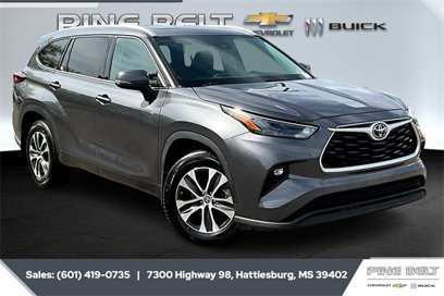 Used 2022 Toyota Highlander XLE
