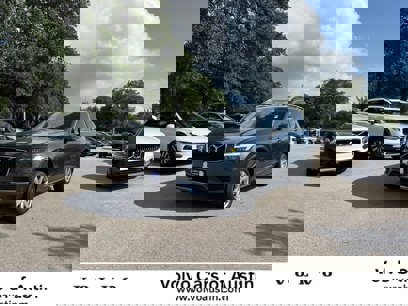 Used 2019 Volvo XC90 T8 Momentum w/ Advanced Package