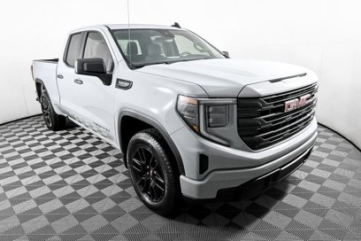 New 2025 GMC Sierra 1500 Pro w/ Graphite Edition