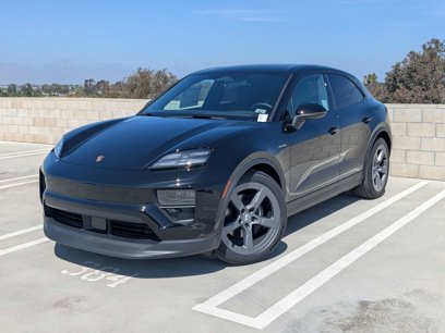 New 2025 Porsche Macan 4 Electric