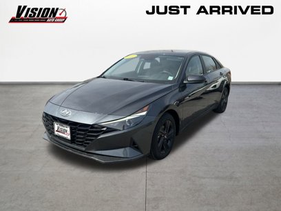 Used 2022 Hyundai Elantra SEL w/ Convenience Package