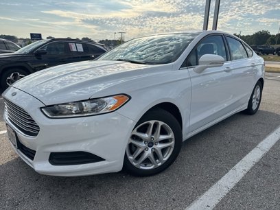 Used 2016 Ford Fusion SE