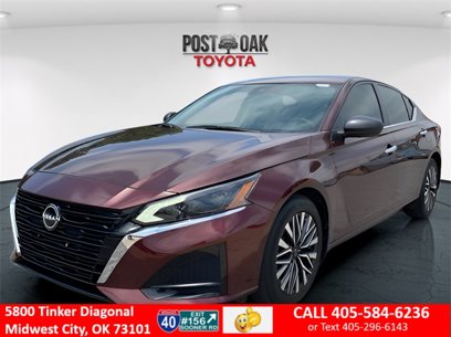 Used 2024 Nissan Altima 2.5 SV
