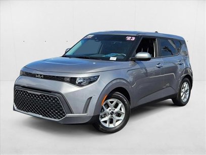 Used 2023 Kia Soul LX w/ LX Technology Package