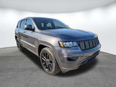 Used 2018 Jeep Grand Cherokee Altitude