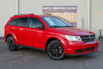 Used 2020 Dodge Journey SE w/ Blacktop Package