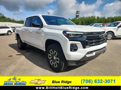 Used 2024 Chevrolet Colorado Z71 w/ Z71 Convenience Package 2