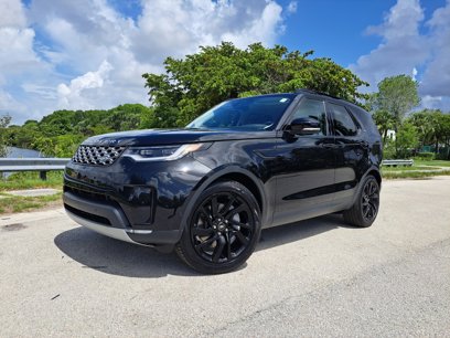 New 2025 Land Rover Discovery S