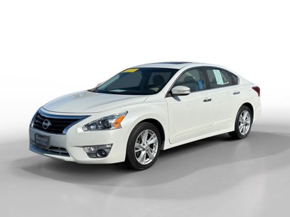 Used 2013 Nissan Altima 2.5 SV w/ 2.5SV Convenience Pkg