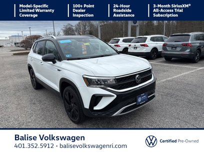 Certified 2024 Volkswagen Taos SE w/ Panoramic Sunroof Package