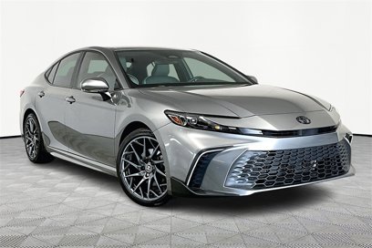 Used 2025 Toyota Camry SE