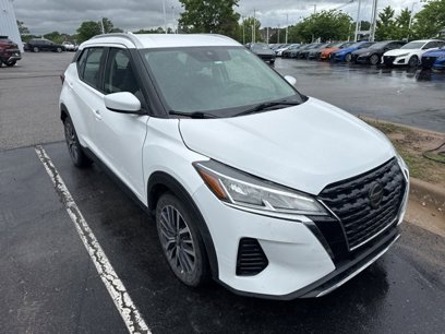Certified 2021 Nissan Kicks SV