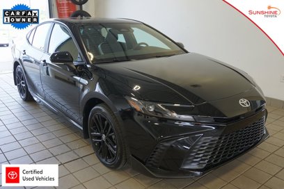 Used 2025 Toyota Camry SE