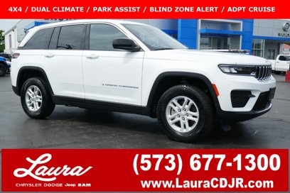 Used 2023 Jeep Grand Cherokee Laredo