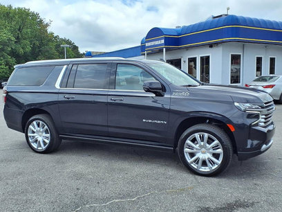 Certified 2024 Chevrolet Suburban High Country w/ Advanced Technology Package
