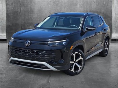 New 2025 Volkswagen Tiguan SE