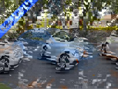Used 2013 Volkswagen Beetle 2.5