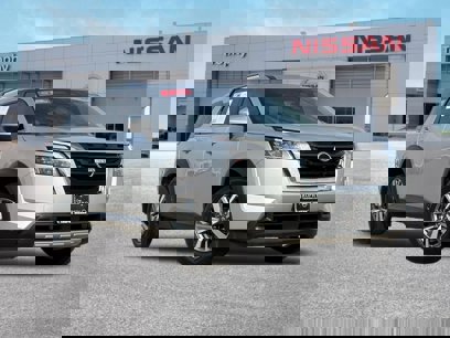 Certified 2024 Nissan Pathfinder SL