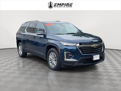 Used 2023 Chevrolet Traverse LT w/ Rear Camera Mirror Package