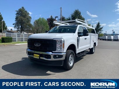 New 2025 Ford F250 XL w/ XL Chrome Package