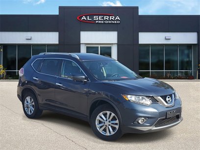 Used 2016 Nissan Rogue SV