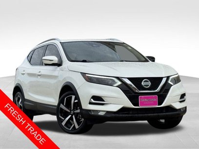 Used 2022 Nissan Rogue Sport SL w/ Premium Package
