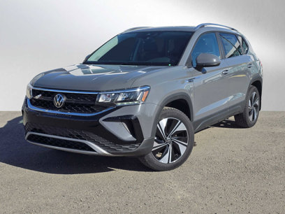 New 2024 Volkswagen Taos SE