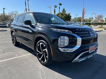 New 2025 Mitsubishi Outlander SEL