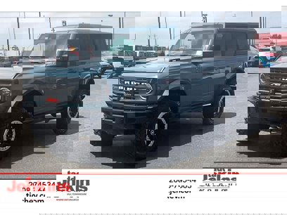 Used 2023 Ford Bronco Black Diamond w/ Sasquatch Package