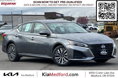 Used 2023 Nissan Altima 2.5 SV