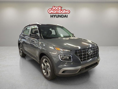 New 2025 Hyundai Venue Limited
