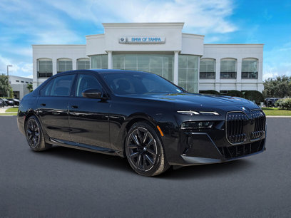 New 2025 BMW 740i w/ Premium Package