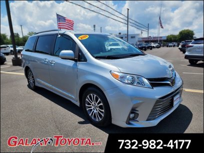 Used 2020 Toyota Sienna XLE w/ Carpet Mat Package